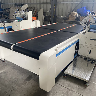 Automatic 15-20pcs/h Mattress Tape Edge Machine Commputerized System 50-500mm Sewing Thickness Automatic Flipping 4KW